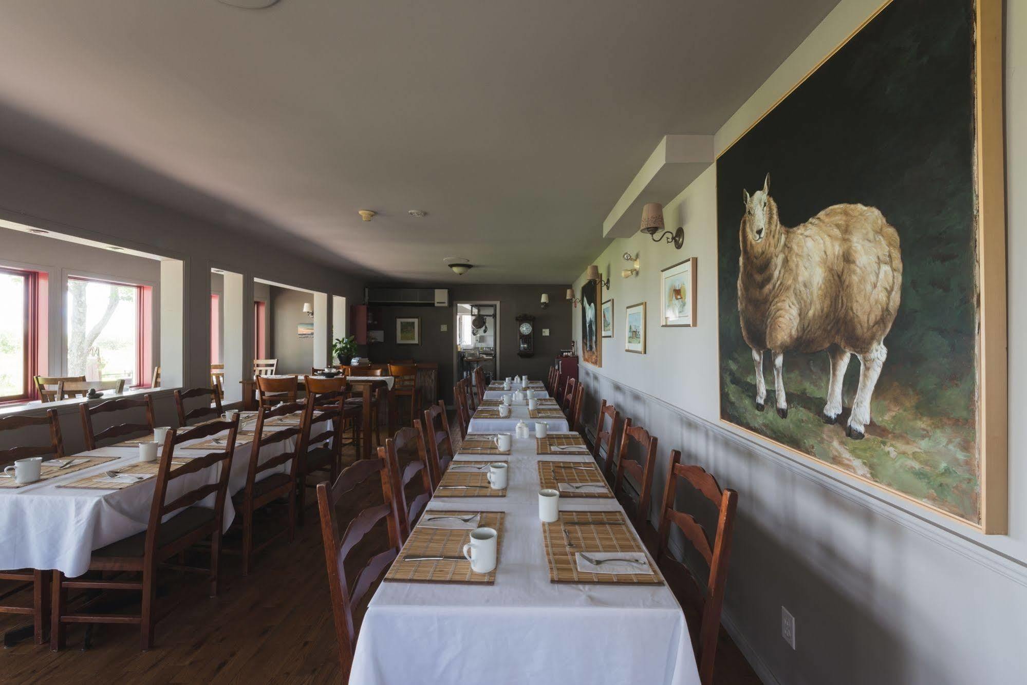 Auberge La Courtepointe Petite-Riviere-Saint-Francois Ngoại thất bức ảnh